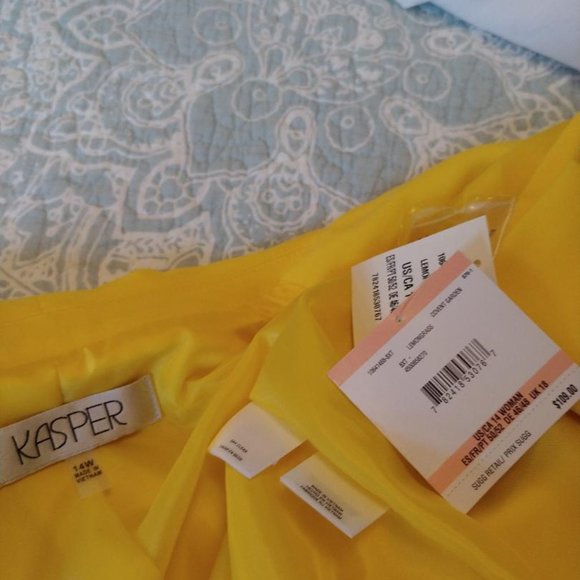 Jacket - Picture 7 of 8